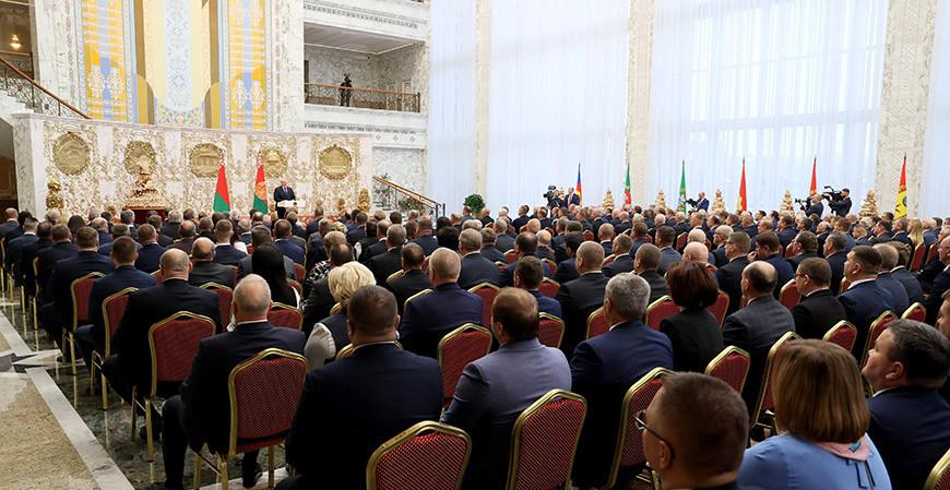 Александр Лукашенко: благополучие государства и его продовольственная безопасность находятся в руках тружеников АПК